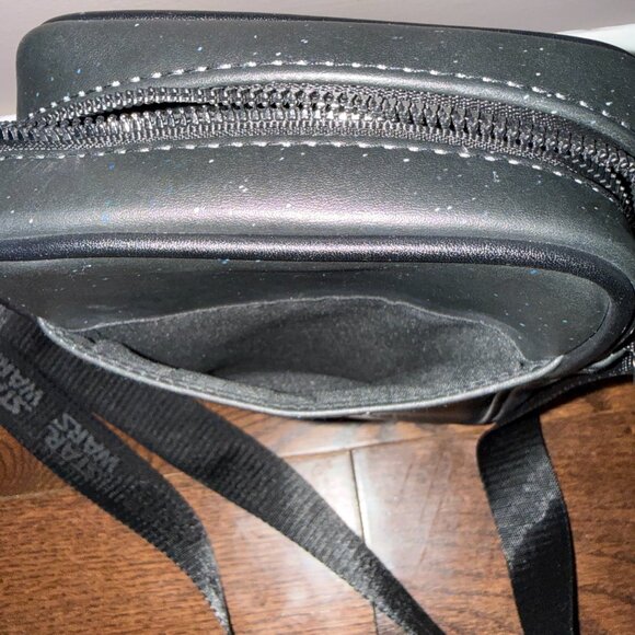 Star Wars Crossbody Bag – “May The Force Be With You” – Darth Vader & Lightsaber - Picture 9 of 10